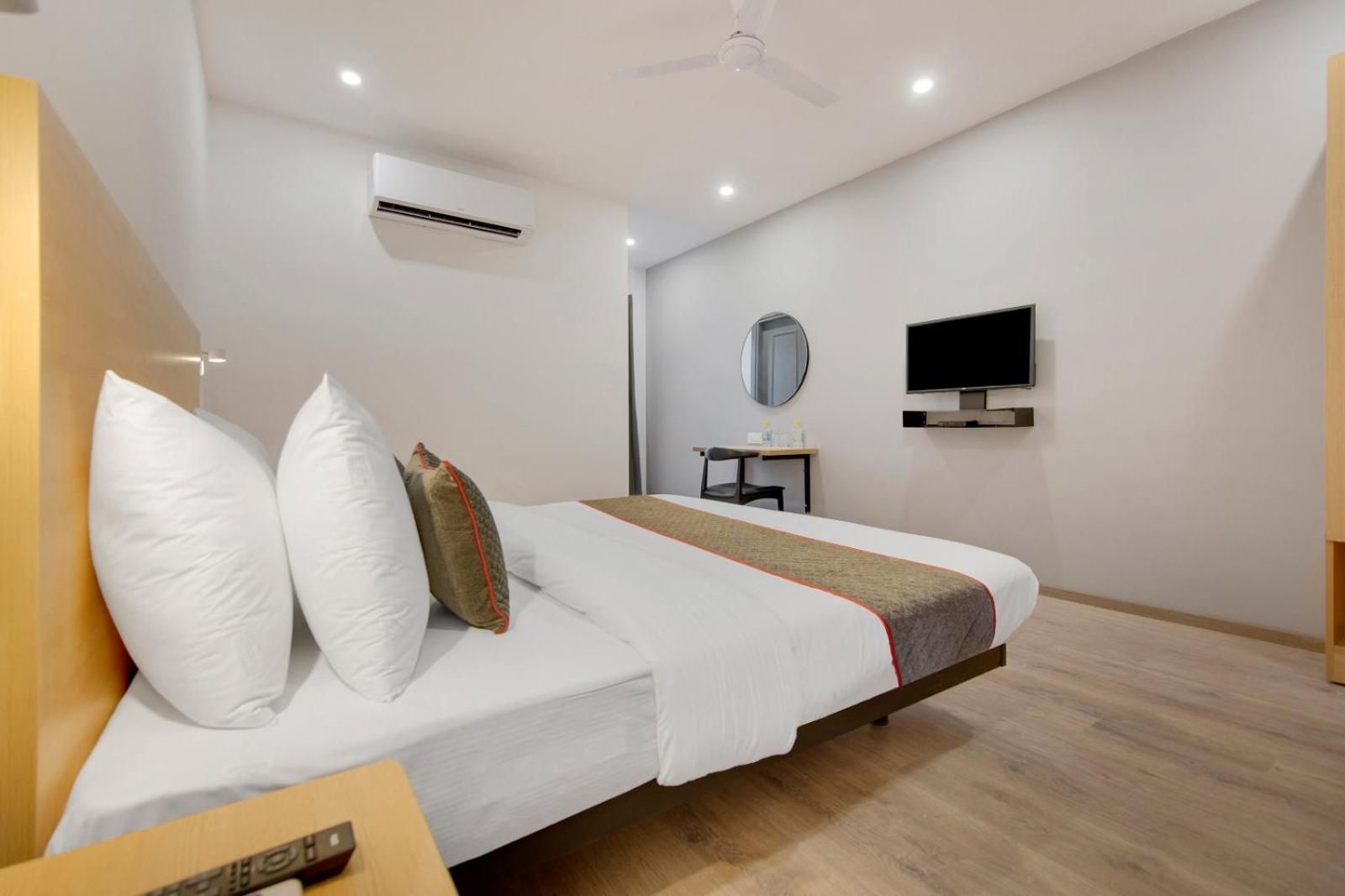 Hotel Aerotech Near Delhi Airport نيودلهي المظهر الخارجي الصورة