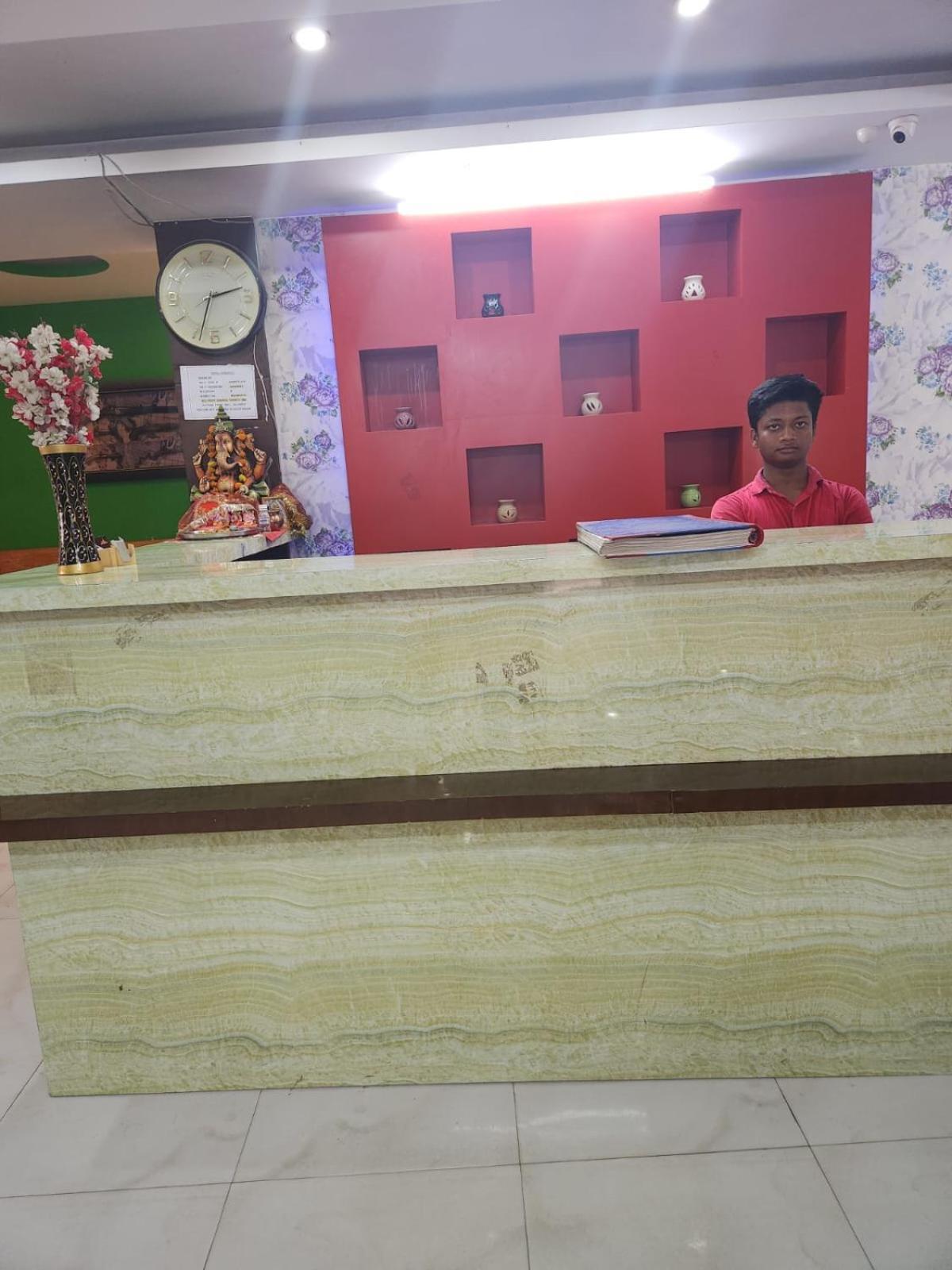 Hotel Aerotech Near Delhi Airport نيودلهي المظهر الخارجي الصورة