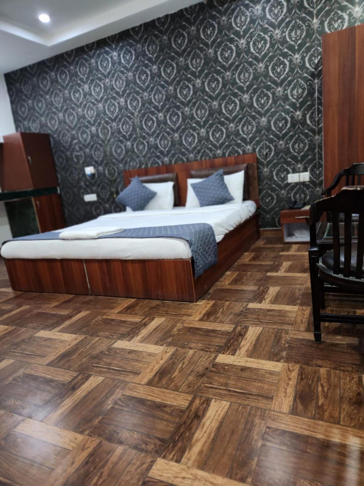 Hotel Aerotech Near Delhi Airport نيودلهي المظهر الخارجي الصورة